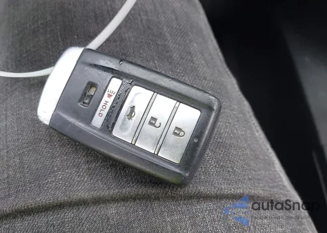 2016 Acura Ilx Premium Package/Technology Plus Package from USA, damaged, VIN 19UDE2F71GA012117